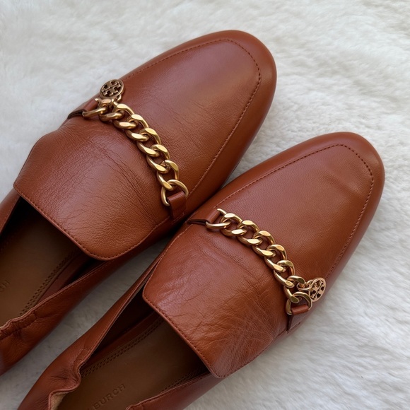 Tory Burch Shoes - NIB Tory Burch Mini Benton Charm Leather Loafer Aged Camello size 11
